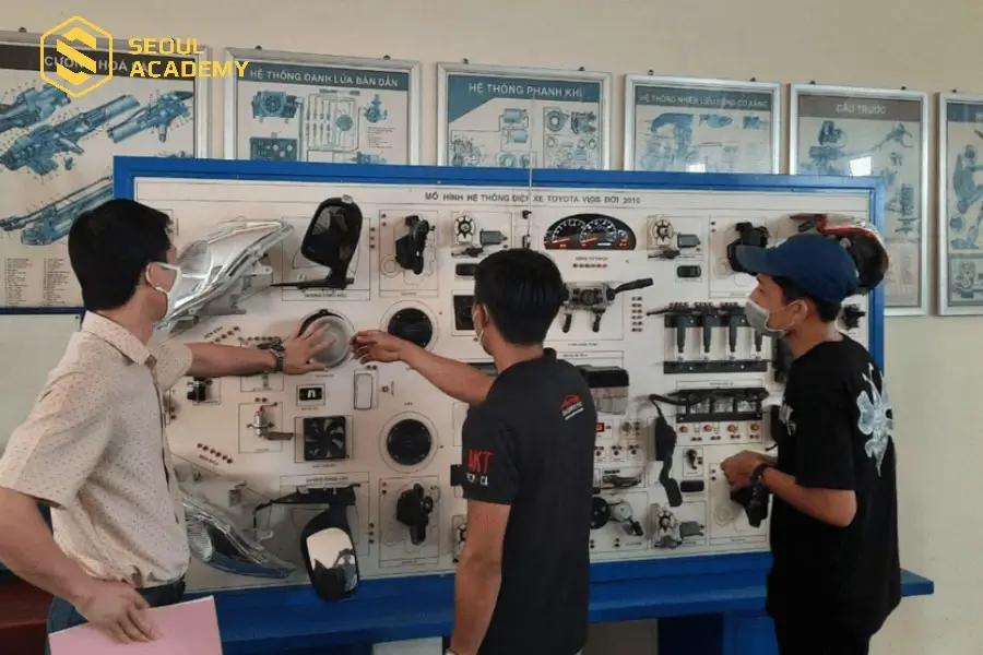Trường Cao đẳng Tây Đô đào tạo nhiều ngành nghề
