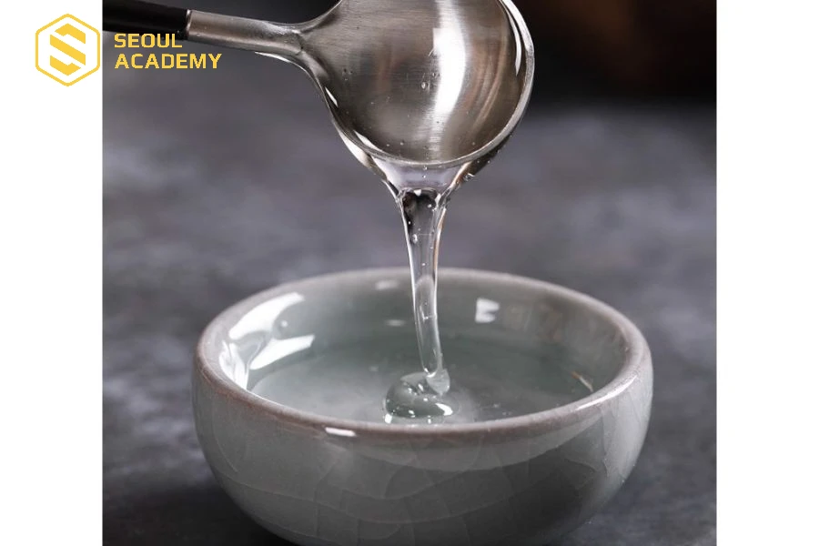 Nước đường từ đường cát có màu trắng trong, vị ngọt nhẹ