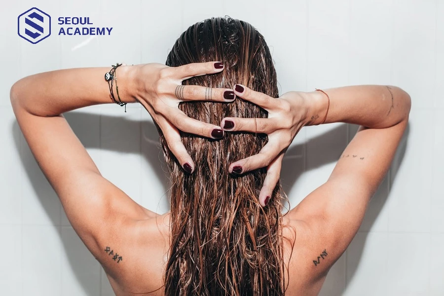 Kết hợp massage khi gội đầu để đạt hiệu quả cao nhất