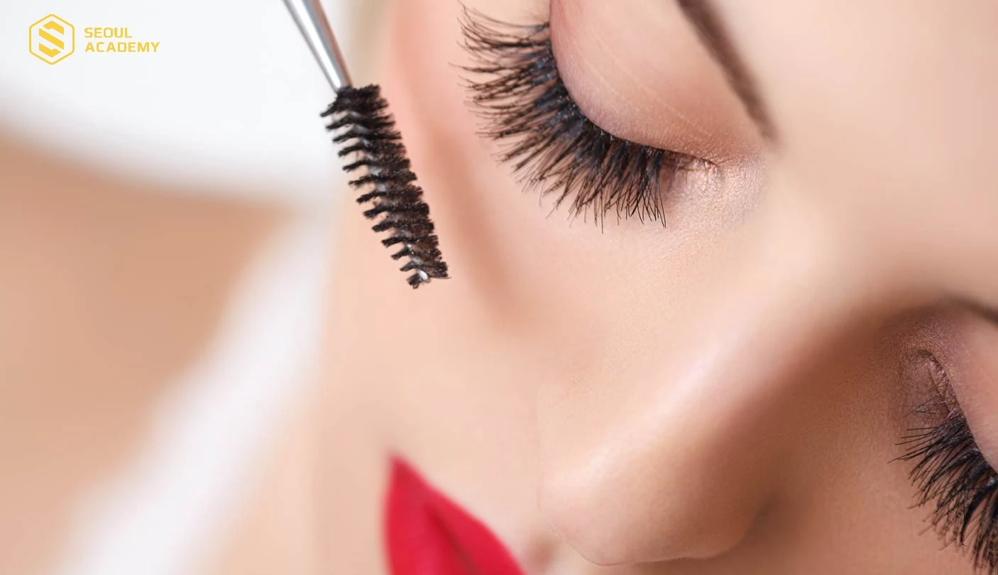 Mascara bị khô vẫn có thể sử dụng tiếp được nếu khắc phục đúng cách