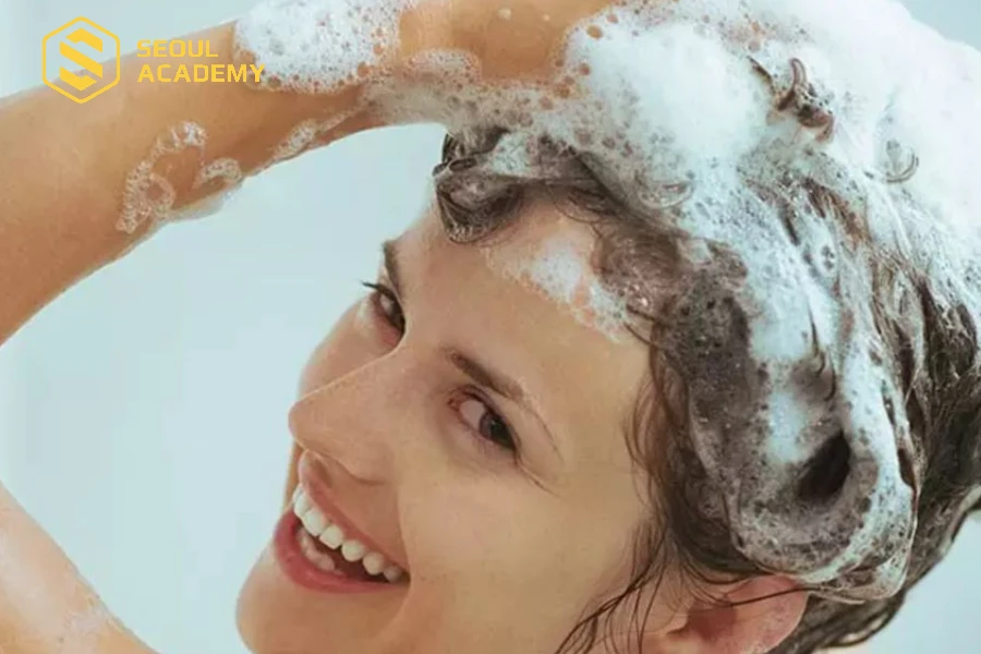 Sau 3 ngày duỗi tóc có thể gội đầu