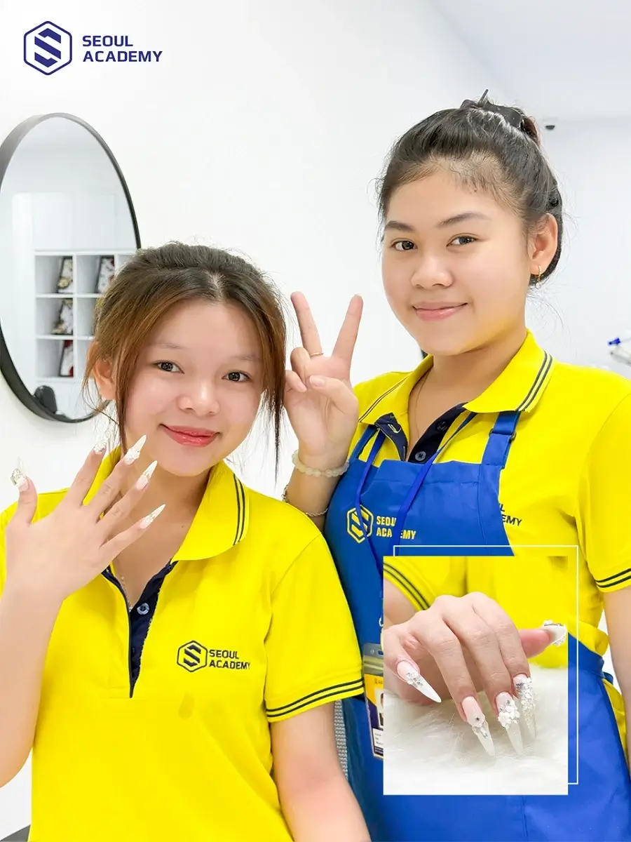 Học nail không bắt buộc bạn phải khéo tay mới có thể theo nghề
