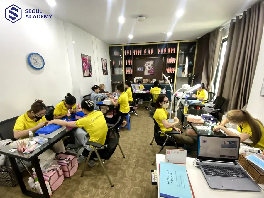 Khóa nail tại Seoul Academy uy tín, chất lượng đào tạo tốt