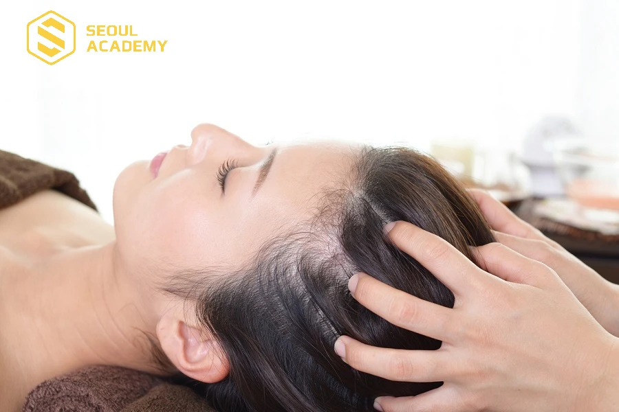 Nên giật tóc đúng kỹ thuật