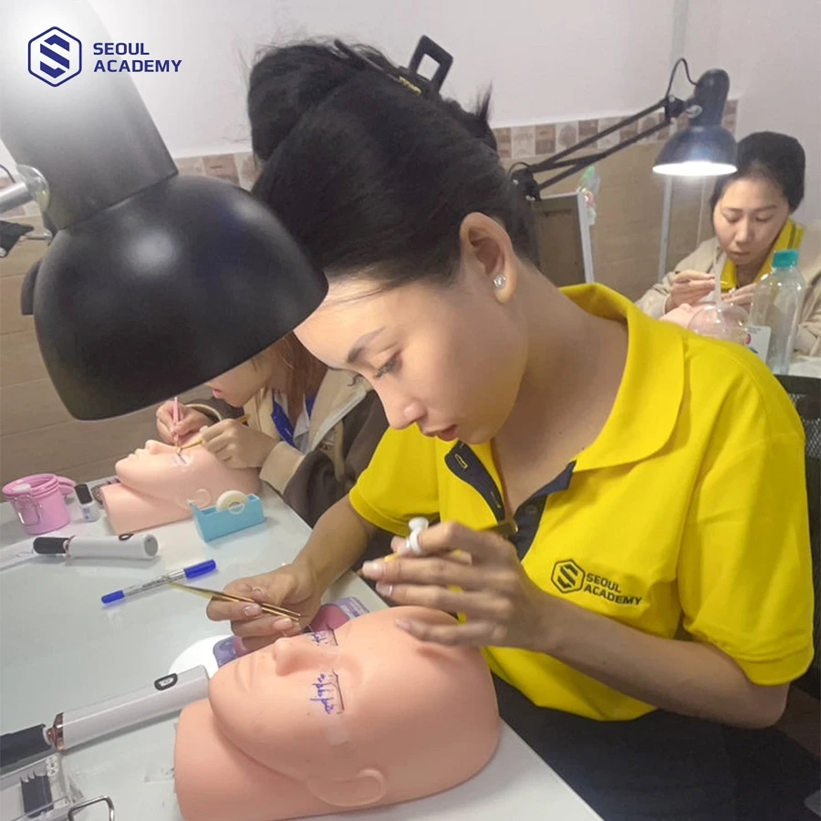 Seoul Academy là địa chỉ đào tạo nghề nối mi lông chồn uy tín được đông đảo học viên đánh giá cao