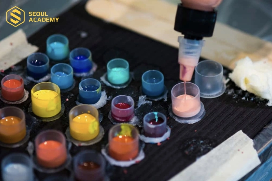 Pha trộn để làm nhạt đi màu mực gốc