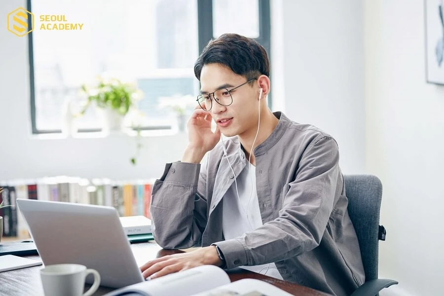 Nếu yêu thích sự tự do sáng tạo, thời gian, nam giới có thể tham khảo một số nghề nghiệp freelancer