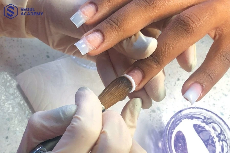 Học nghề nail sau khi định cư giúp bạn dễ dàng tiếp cận được xu hướng làm đẹp tại nước ngoài