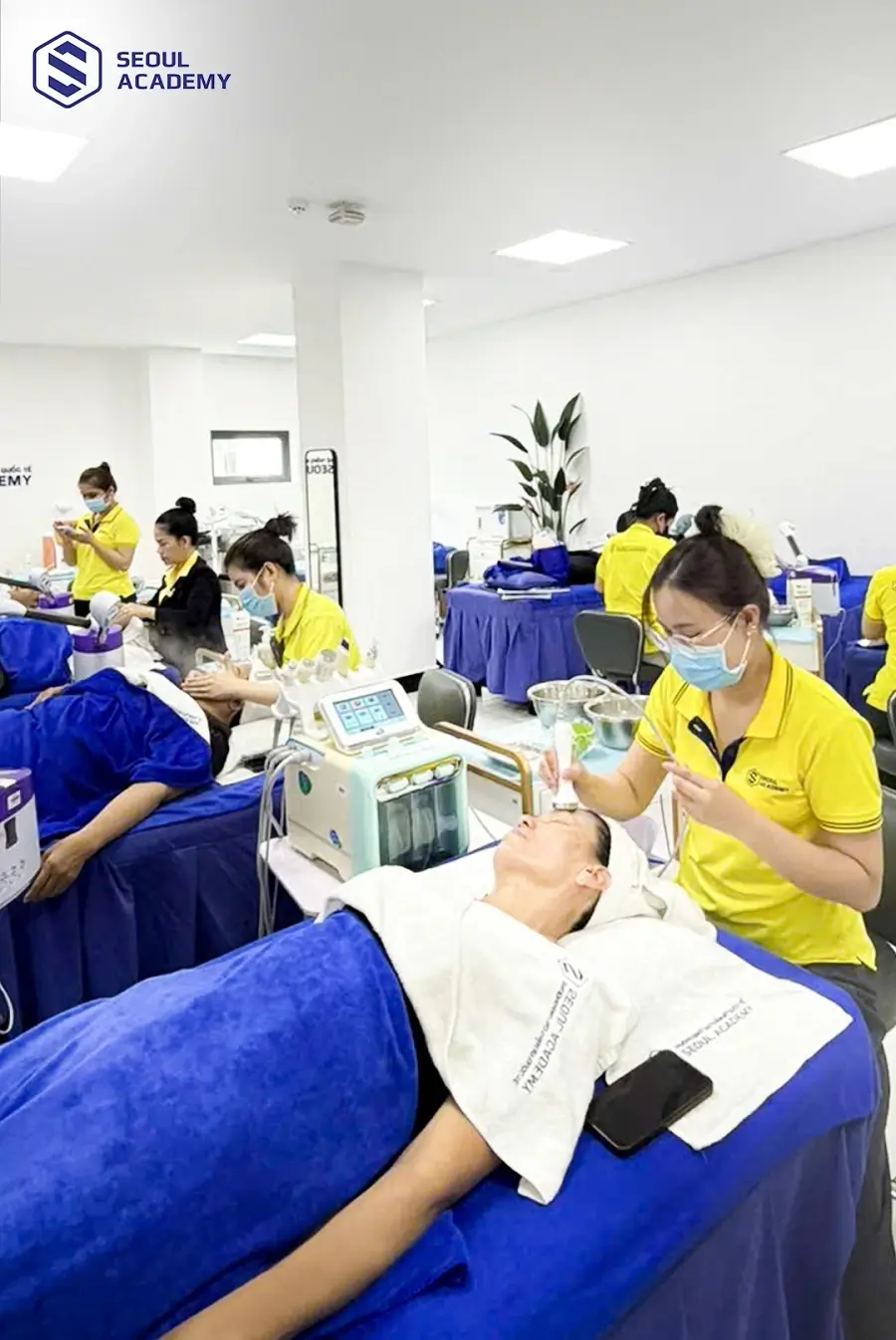 Seoul Academy là một trong những trung tâm đào tạo ngành chăm sóc sắc đẹp uy tín tại Việt Nam
