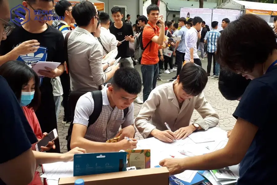 Nghỉ học sớm khiến nhiều người chưa định hướng được tương lai