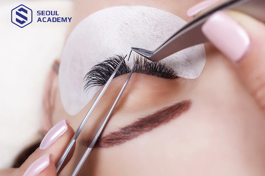 Lựa chọn cơ sở nối mi uy tín và chất lượngq, kỹ thuật viên có tay nghề cao