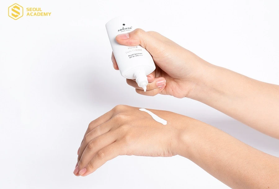 Chống nắng tuyệt đối cho làn da bằng sản phẩm chống nắng phù hợp