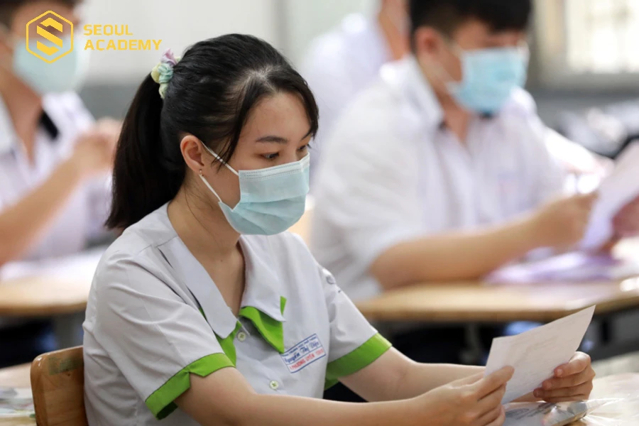 Rớt tốt nghiệp lớp 12 mọi người không thể học Cao đẳng