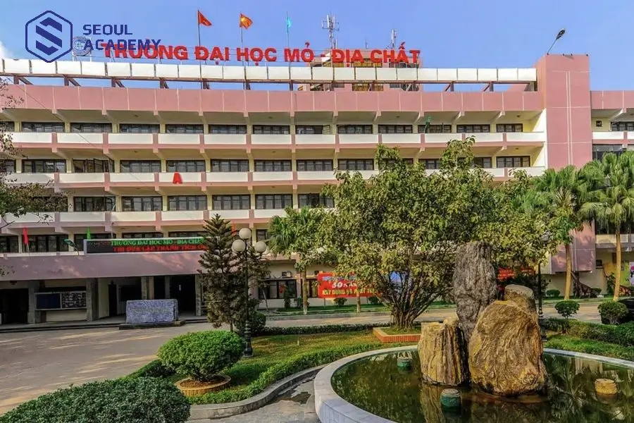 Trường Đại học Mỏ - Địa chất cơ sở Hà Nội