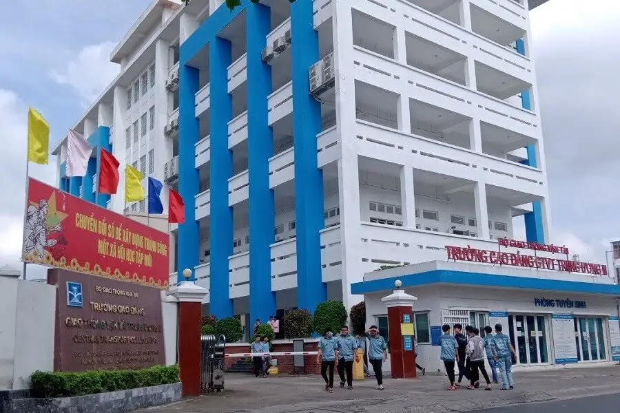 Trường cao đẳng nghề Giao thông Vận tải Trung ương III là đơn vị đào tạo các ngành nghề liên quan đến kỹ thuật