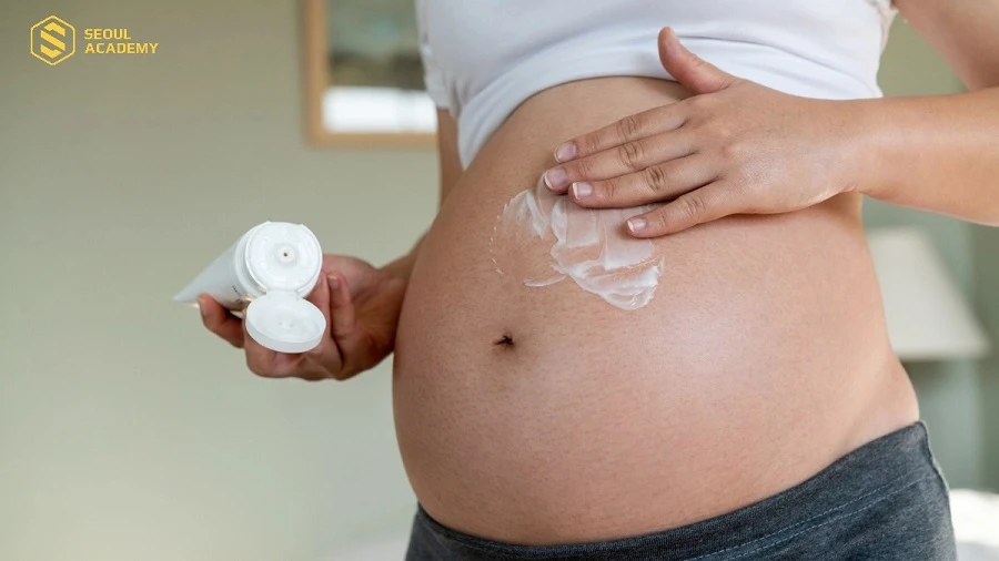 Mẹ bầu cần tránh xa những hoạt chất peel da có cường độ mạnh