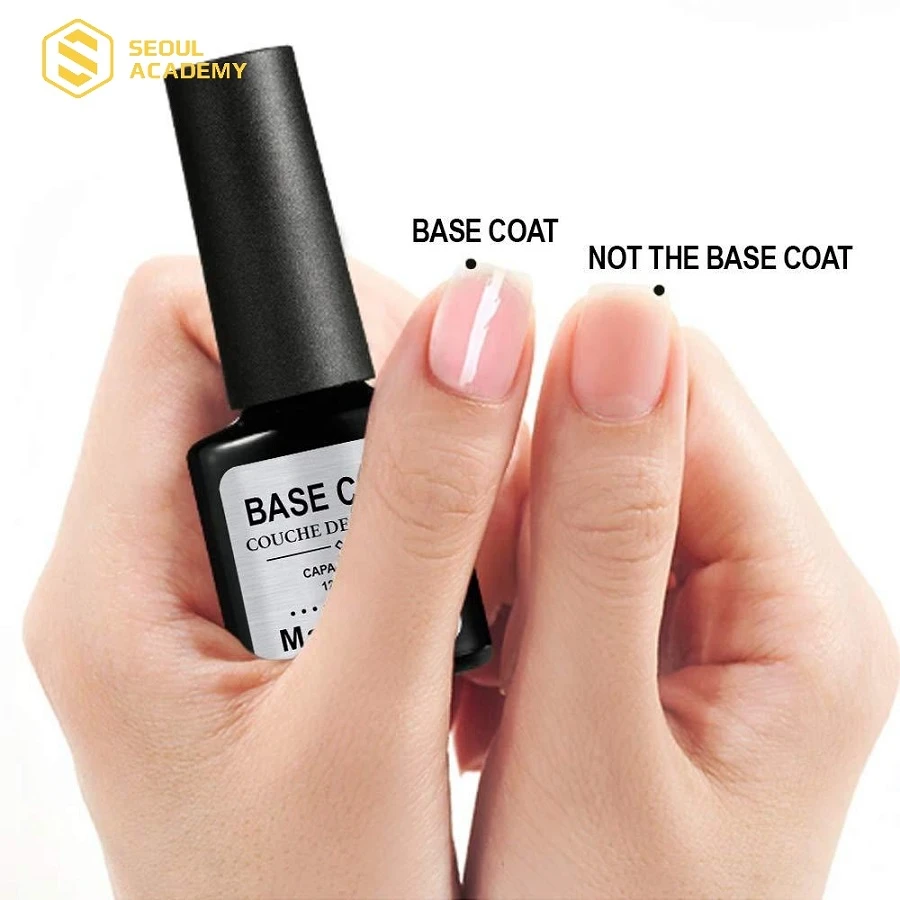 Lớp base coat giúp bảo vệ nền móng thật khỏi ảnh hưởng của hóa chất cũng như tăng khả năng bám dính