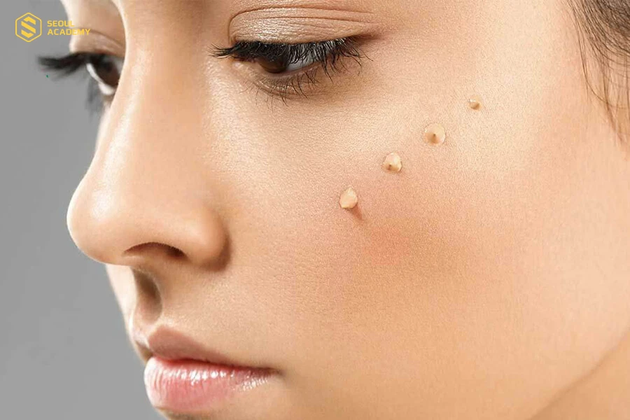 Không nên vừa dùng cushion vừa dùng kem nền