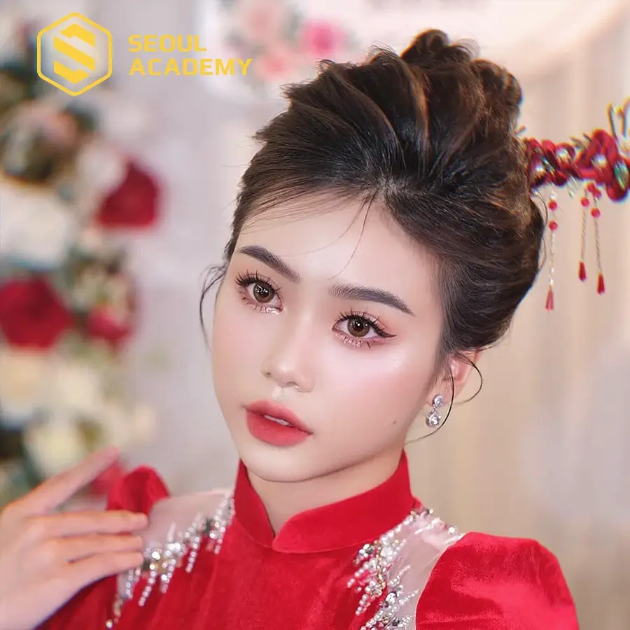 Chi Xinh Makeup là cái tên rất nổi tiếng