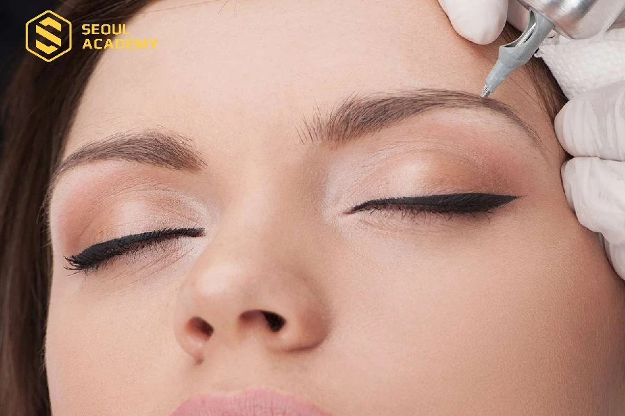 Học viên sẽ được trang bị đầy đủ kiến thức khi học tập tại Phi Beauty