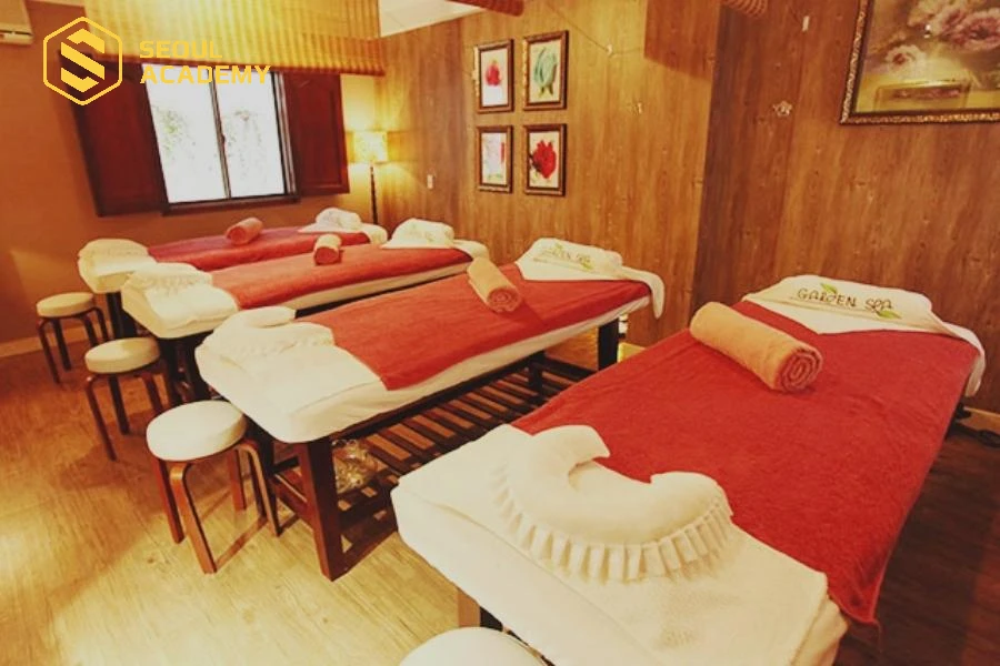 Giường spa facial dùng để chăm sóc da mặt