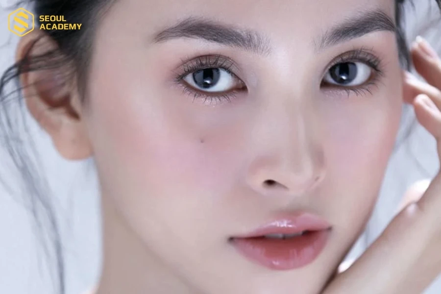 Đảm bảo một số lưu ý quan trọng khi thực hiện makeup tone Thái