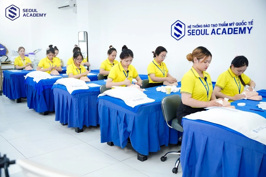 Khóa học Chăm sóc da được nhiều học viên quan tâm