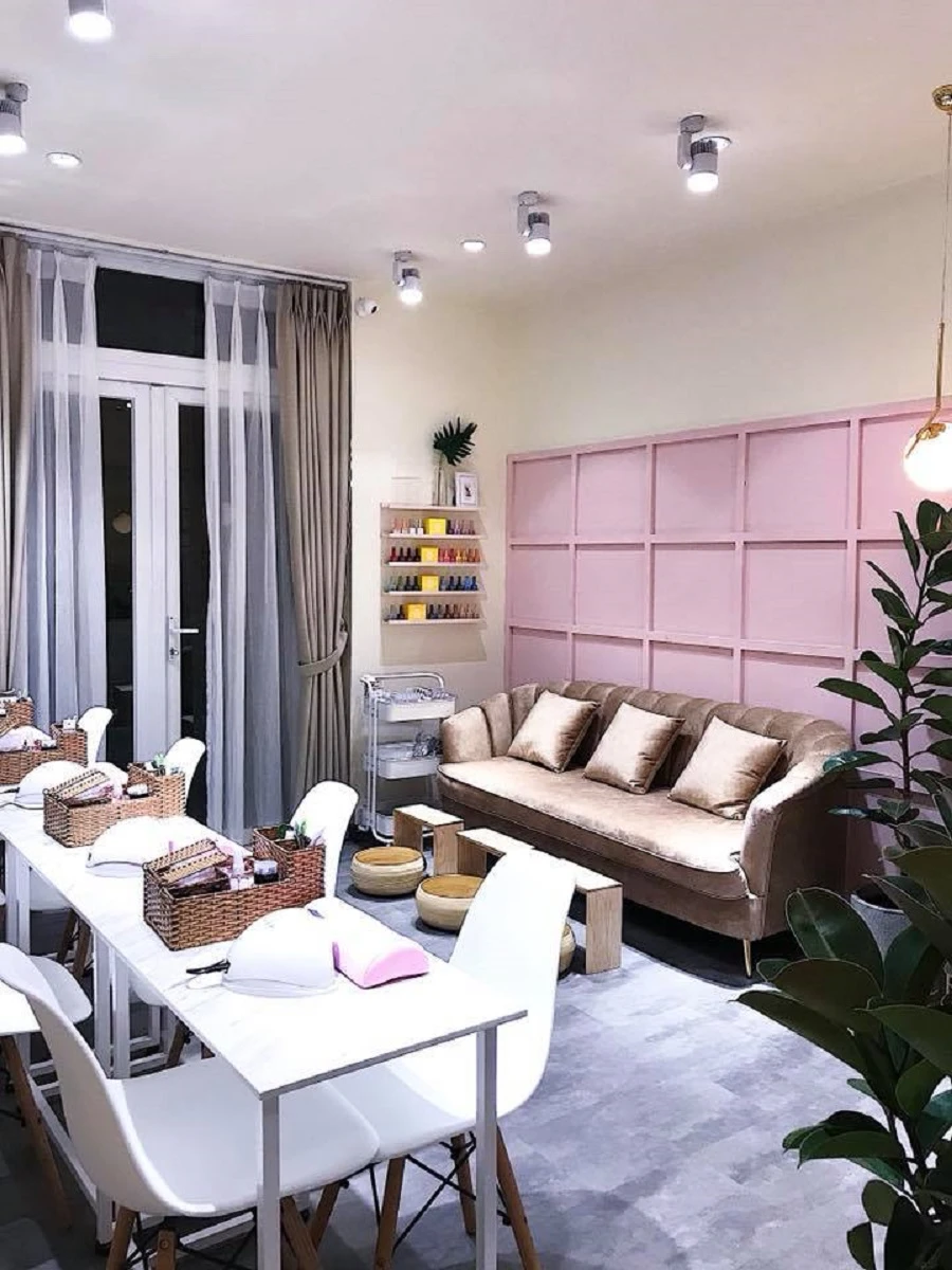 Chăm sóc móng chuyên nghiệp tại Bora Nail Bar