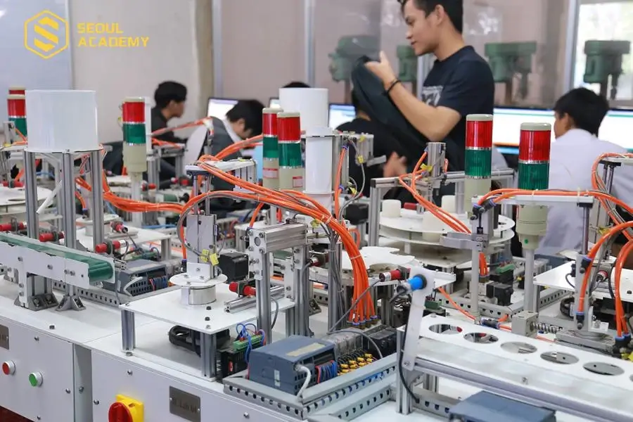 Những ngành công nghệ kỹ thuật có thể xét tuyển với 18 điểm khối A
