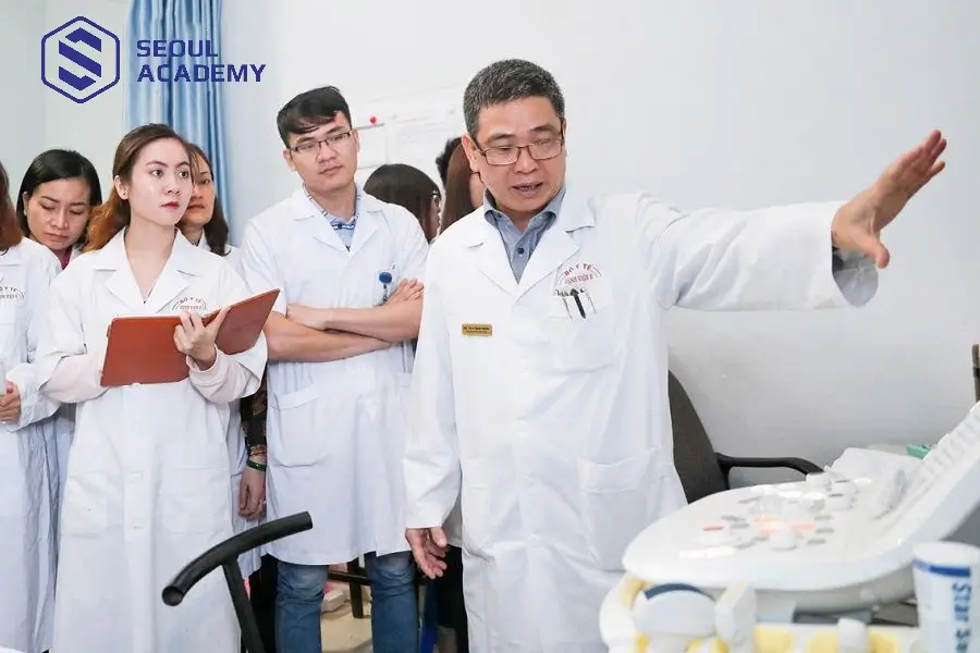 Bác sĩ nội trú vẫn chưa đủ điều kiện để cấp chứng chỉ hành nghề