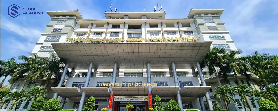 Đại học Khoa học Tự nhiên là một trong những đơn vị đào tạo khoa học cơ bản hàng đầu cả nước có mức học phí khá mềm