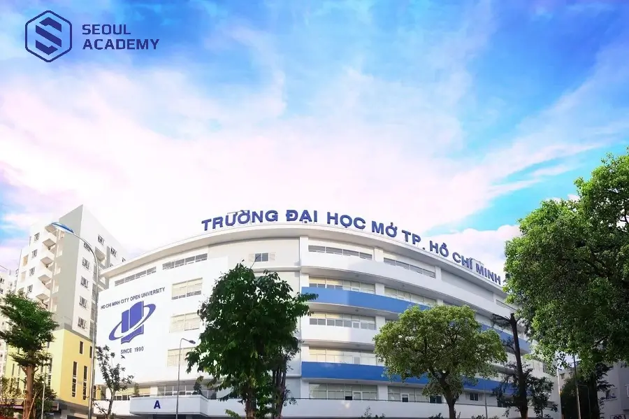 Đại học mở TPHCM là một ngôi trường Đại học công lập trực thuộc Bộ Giáo dục và Đào tạo có môi trường đào tạo linh hoạt, đa ngành