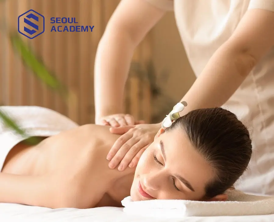 Chuyên viên tư vấn spa cũng là người chăm sóc khách hàng sau khi sử dụng dịch vụ