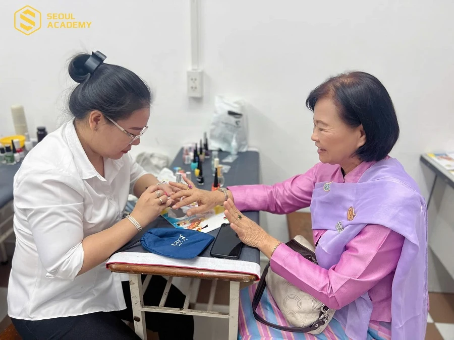 Học nghề nail tại nhà văn hóa Phụ nữ sở hữu nhiều ưu điểm vượt trội