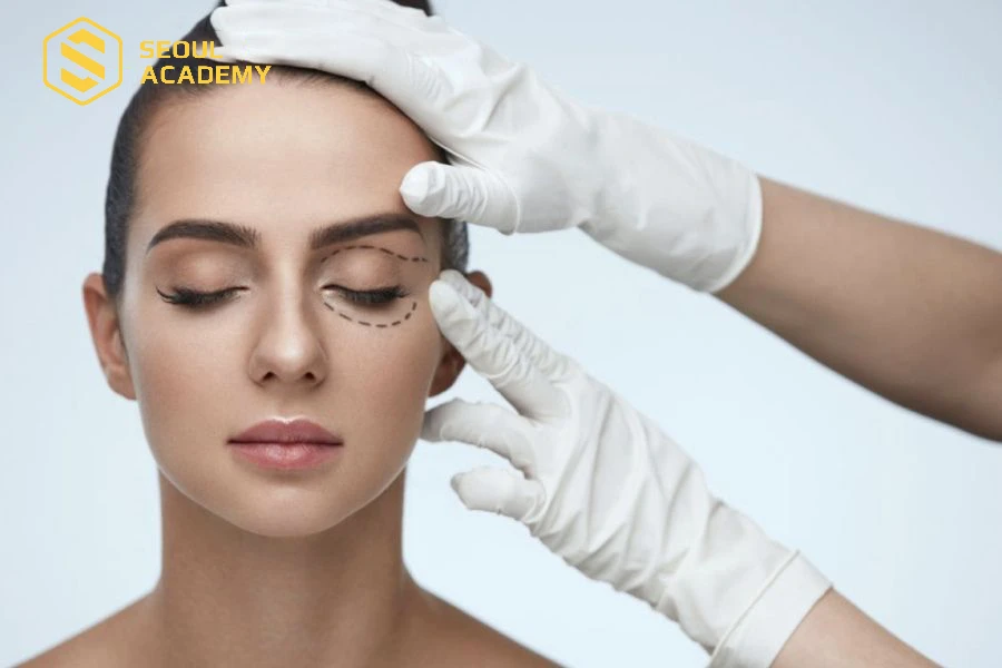 Chương trình đào tạo gồm nhiều nội dung