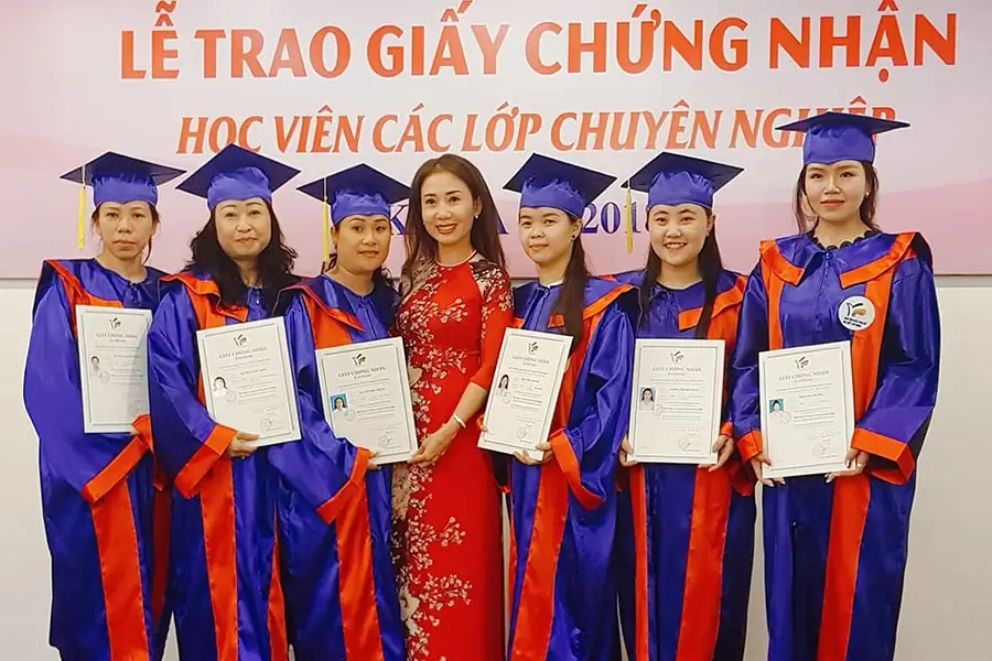 Nhà văn hoá Phụ Nữ TP HCM là địa điểm dạy nghề nổi tiếng và chất lượng hiện nay