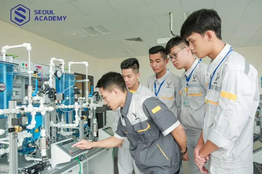 Chọn khóa học sơ cấp kết thúc trước kỳ hè là cách để các bạn được nghỉ hè nhưng không ảnh hưởng việc học