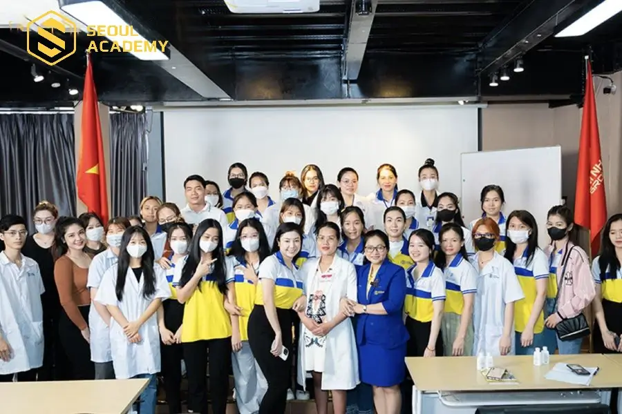 Hệ thống dạy nghề thẩm mỹ quốc tết Seoul Academy