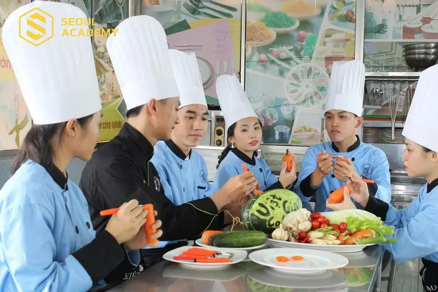 Việt Giao là cơ sở đào tạo ngành bếp với hơn 19 năm kinh nghiệm