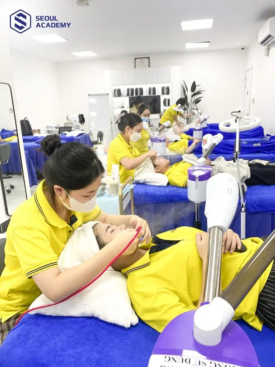 Nội dung khóa học master thẩm mỹ da rất đa dạng giúp học viên thành thạo nhiều kỹ năng hiện đại