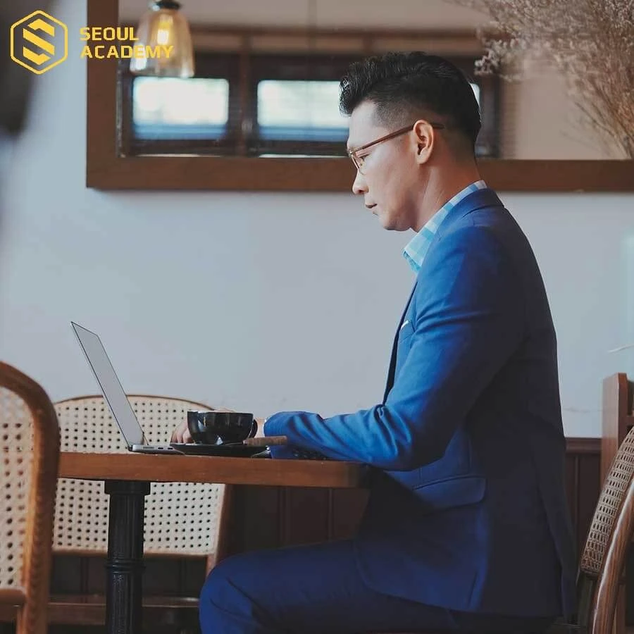 Nam giới cần cân nhắc lựa chọn nghề nghiệp phù hợp dựa trên sức khỏe thể chất và tinh thần