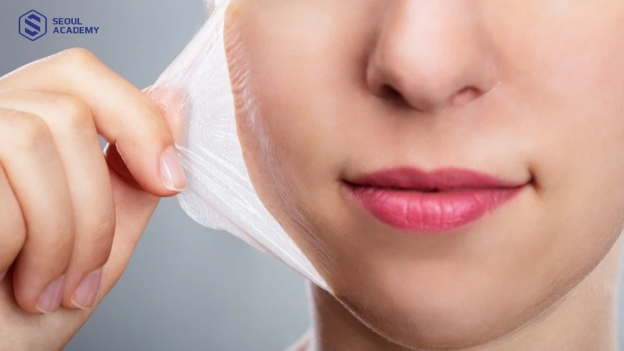 Nếu dính một chút nước thì bạn cũng không cần quá lo lắng