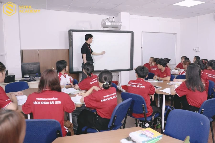 Môi trường học tập tại trường Cao đẳng Bách khoa Nam Sài Gòn