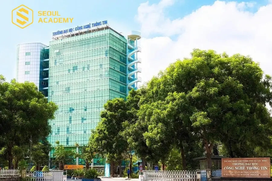 Đại học Công nghệ thông tin chuyên đào tạo về các ngành thuộc khoa học công nghệ thông tin