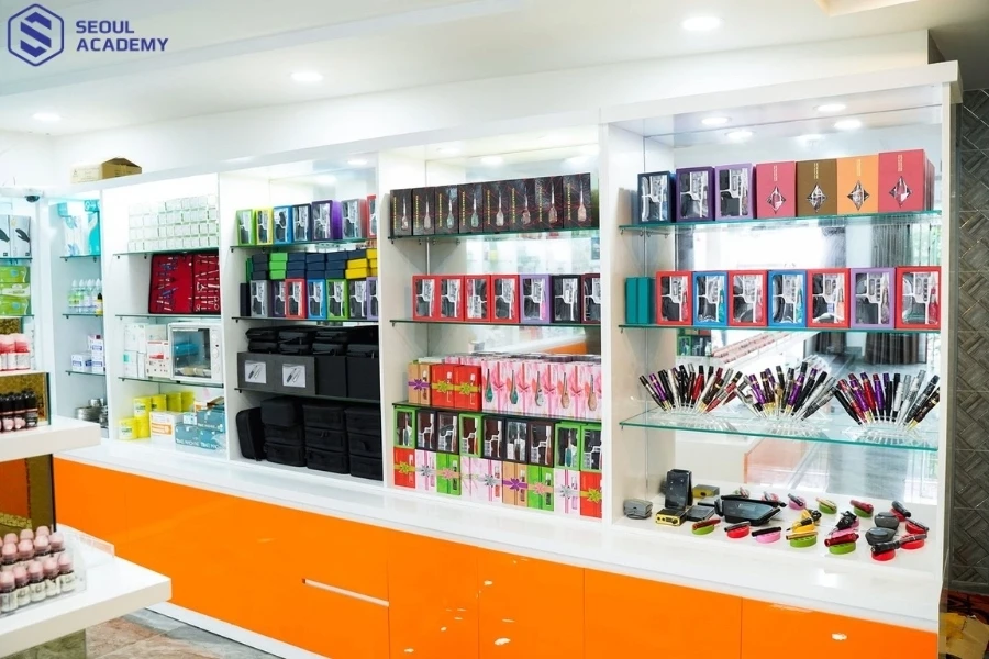 Cửa hàng phun xăm của Thái Hòa tại quận 7