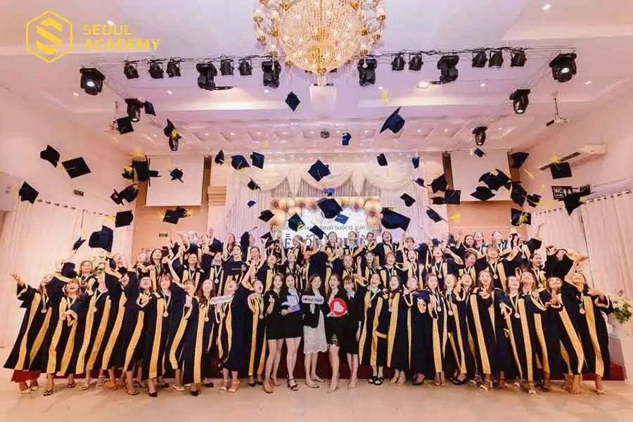 Học Viện Đào Tạo Thẩm Mỹ Yuri Hạnh cam kết đầu ra cho học viên