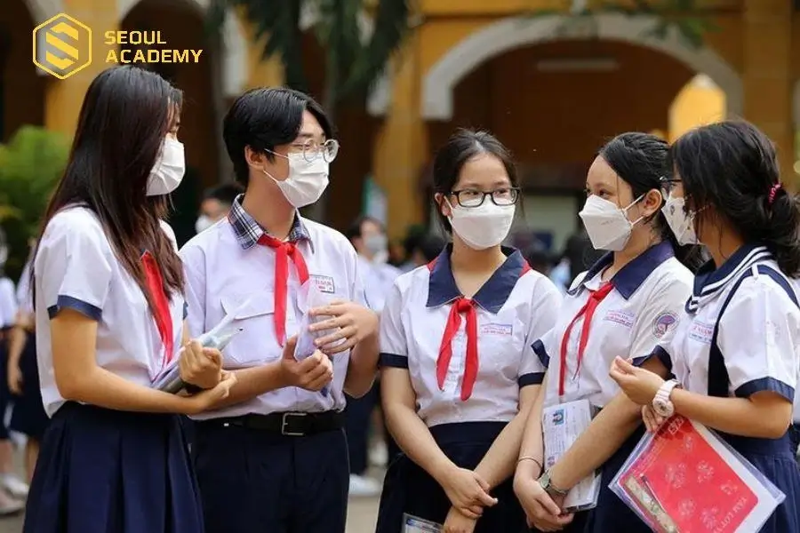 Các thí sinh dự thi phải được công nhận tốt nghiệp THCS