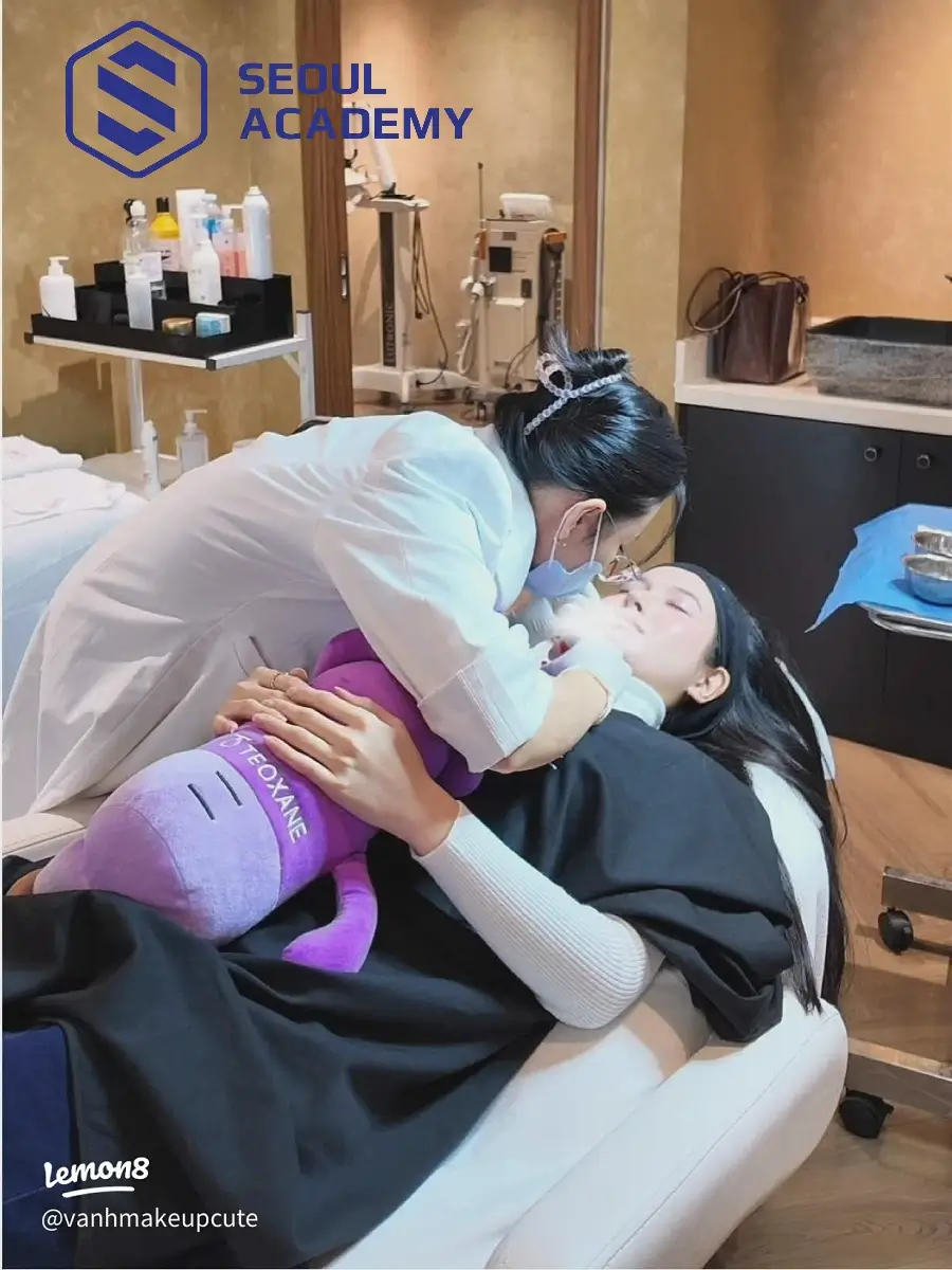 Học tiêm filler uy tín, được bác sĩ có kinh nghiệm trực tiếp giảng dạy
