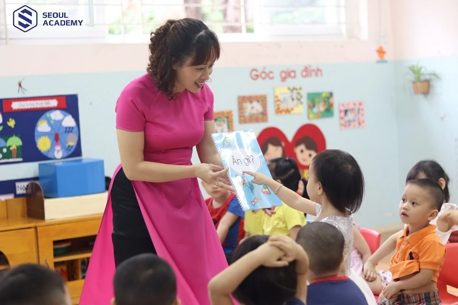 Thu nhập của giáo viên mầm non không cố định và phụ thuộc vào nhiều yếu tố khác nhau