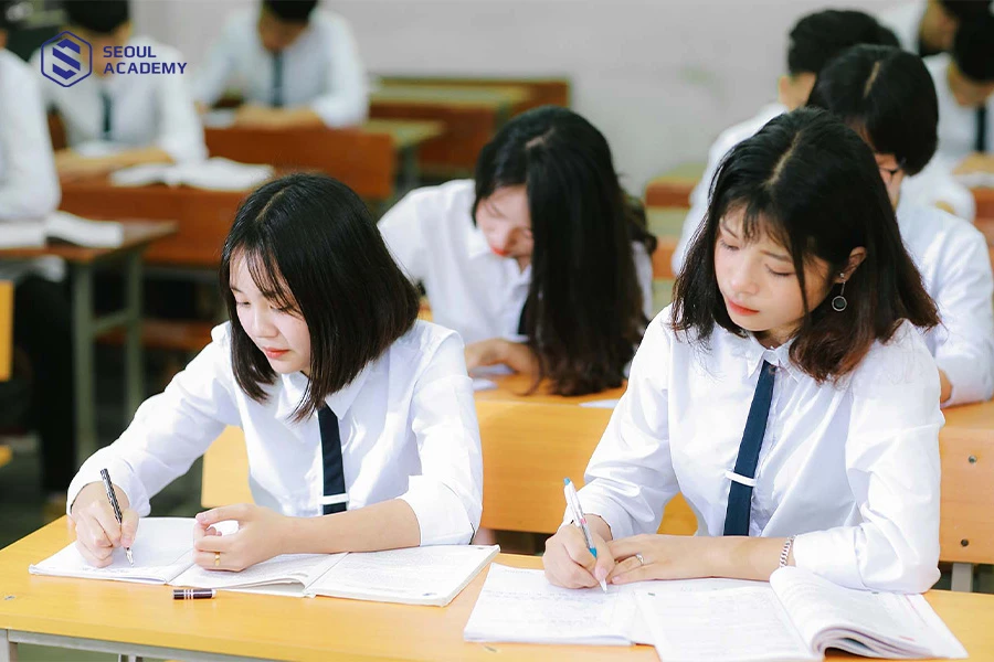 Khối D1 phù hợp với những ai có khả năng tư duy ngôn ngữ tốt